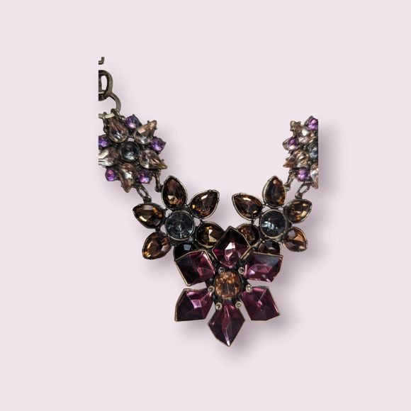 MULTICOLOR ACRYLIC STONES GOLDEN FLOWER LINKS RENAISSANCE STYLE CHOKER NECKLACE - Picture 4 of 10